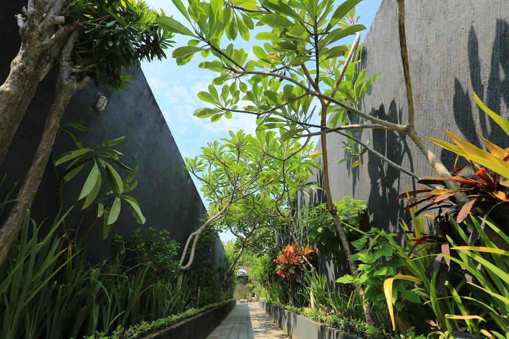 Putri Bali Villa Seminyak Exterior foto